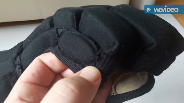 Хоккейные перчатки. Дорогие vs дешевые. смотреть онлайн