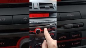 Мазда 3 2008 год установка каналов радио. сохранить канал в память радио