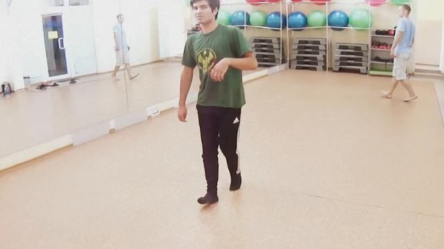 Урок лезгинки 4.1 чёткие, шуточные движения смотреть онлайн