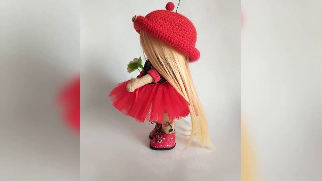 Кукла Божья коровка, интерьерная кукла, видеообзор мастер класс по кукле смотреть онлайн