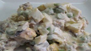 Салат со шпротами