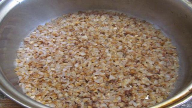 Блины с начинкой из мяса с гречкой