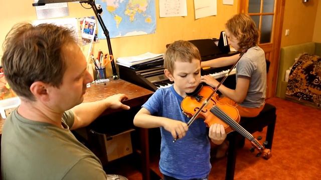 Уроки с папой Сашей (ЦЕЛАЯ НОТА) смотреть онлайн