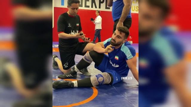 Разминка у Иранских борцов смотреть онлайн
