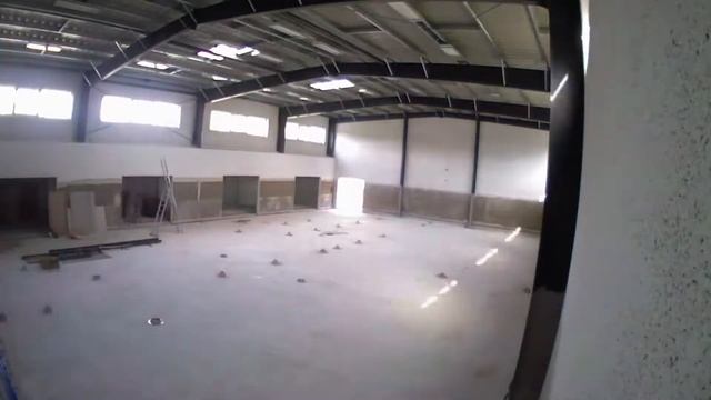 Таймлапс строительство спортзала в конструкциях Aстрон Билдинг смотреть онлайн