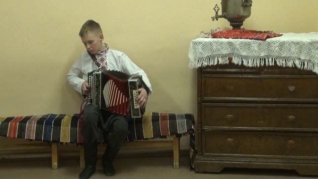 "Семейный клуб "Основа", Малюков В . Наигрыш на гармони-хромке смотреть онлайн