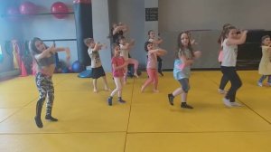 Zumba Kids - Koukou Move - Warm UP choreo by Natalia