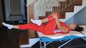 Упражнение на пояснично-крестцовый отдел позвоночника