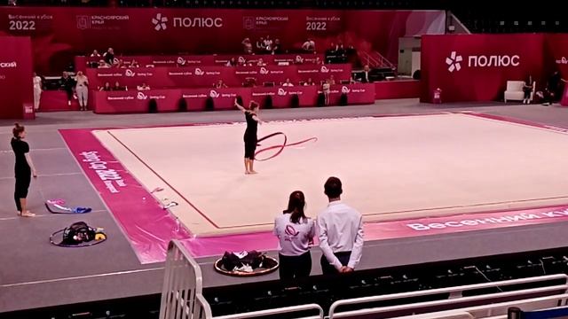 Арина и Дина Аверины. смотреть онлайн