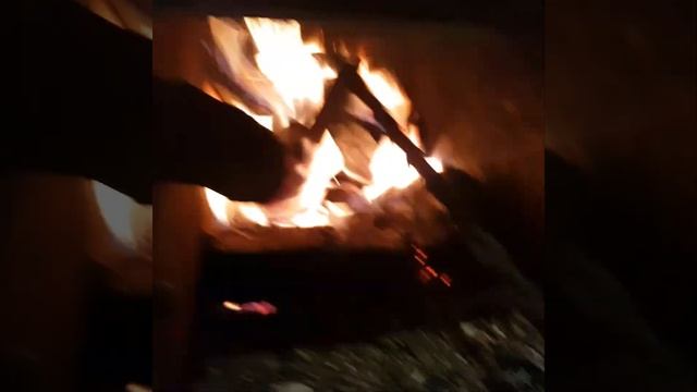 Брикеты из подсолнечника. Лучшая альтернатива углю. Горят отлично. перегорают долго смотреть онлайн