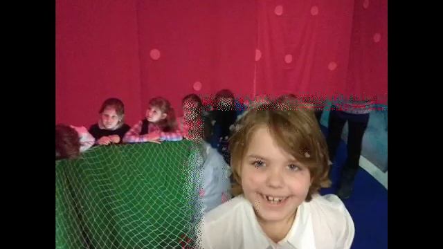 Экскурсия на фабрику елочных игрушек смотреть онлайн