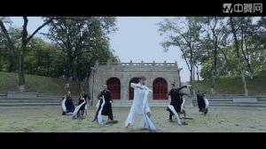 小影儿 Little Shadow 《左手指月》 “Upwards To the Moon”