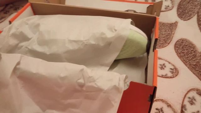 ЛЕТНИЕ ТОПОВЫЕ КРОССОВКИ! // РАСПАКОВКА NIKE ZOOM PEGASUS 36 // Для бега летом! смотреть онлайн