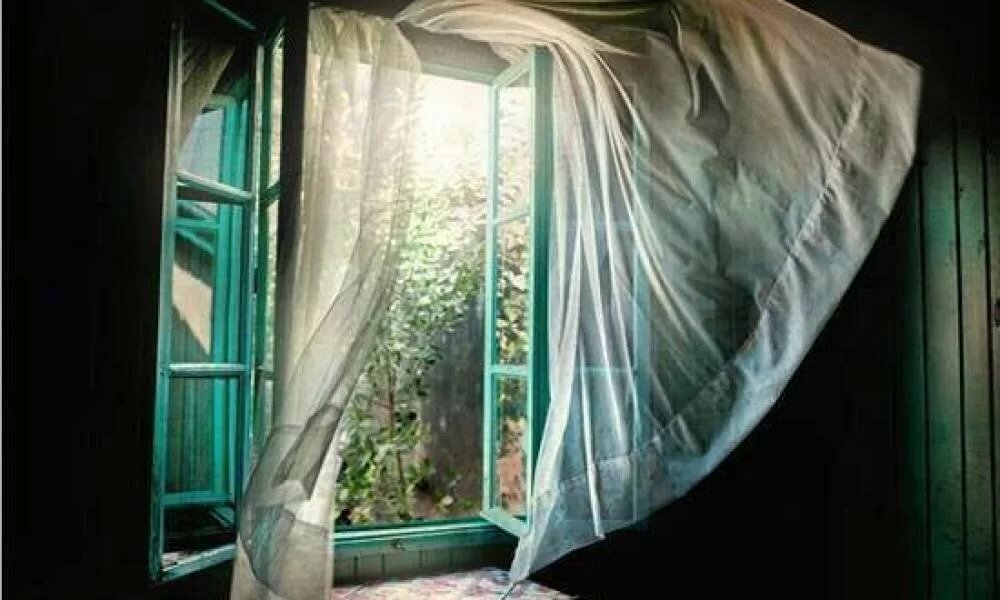 Снова мои занавески колышет.mp4