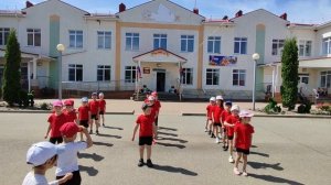 Флешмоб "Мы твое будущее, Россия! ", посвященный Дню России