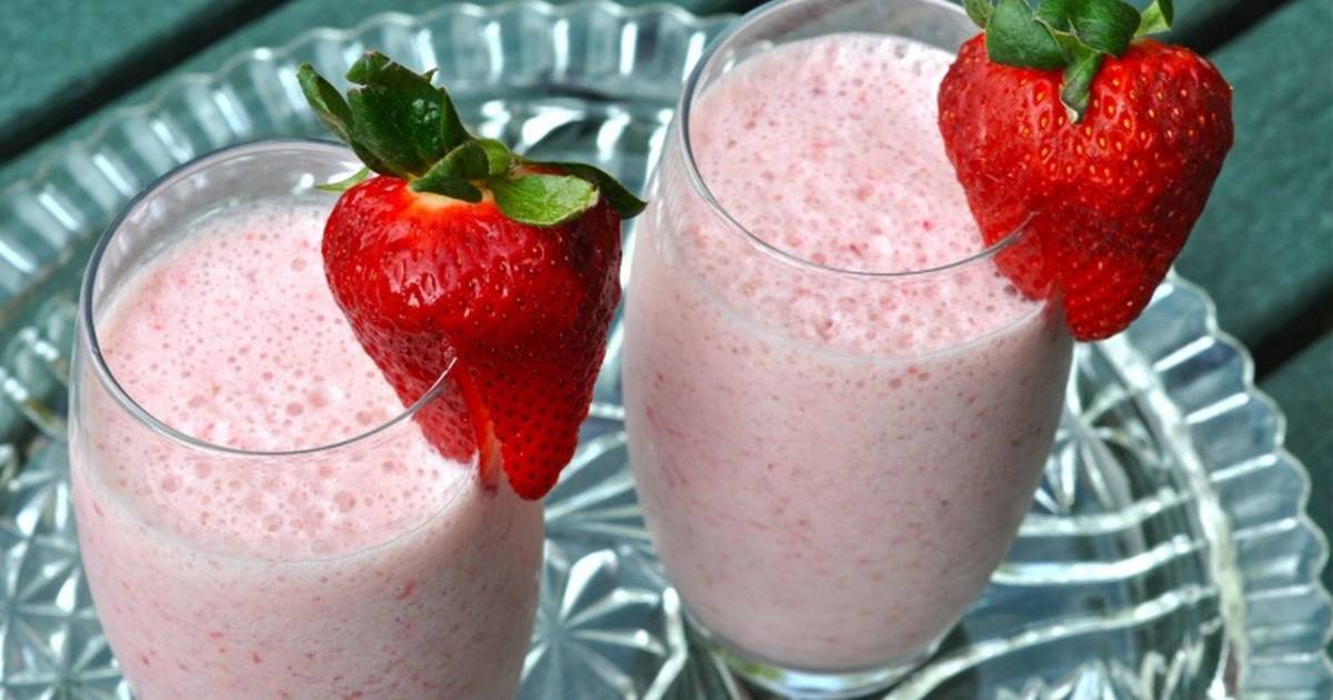 Как сделать молочный коктель/Молочный клубничный коктель/коктель на молоке/milkshake смотреть онлайн