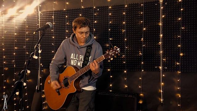 В Четверть Голоса - RIBAZUBA (Full Performance) смотреть онлайн