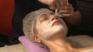 Facial mask/ Нанесение маски для лица