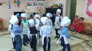 Мальчишки поварята!!! Танец «Варись кашка!»