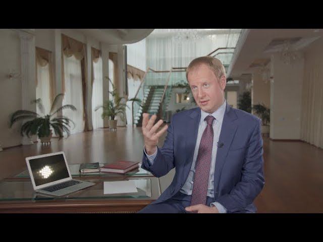 Виктор Томенко. Жизнь и работа