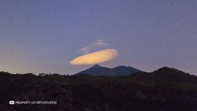 Такая Молния Бывает Раз в 1000 Лет — Невероятные Феномены Природы смотреть онлайн