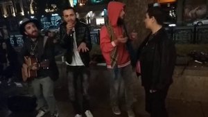 31.10.18. 21ч53мин. Тбилиси. Руставели. Уличные музыканты.