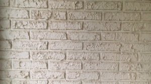 Декоративные кирпичики на стене(имитация кирпичной кладки)