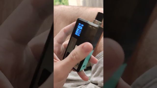 НЕ КУРИТЕ ЭЛЕКТРОННУЮ СИГАРЕТУ смотреть онлайн