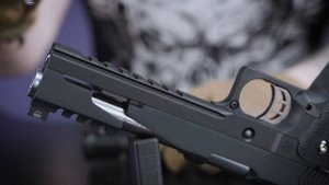 WE Hi Capa 6 T-Rex Customs (видеообзор)