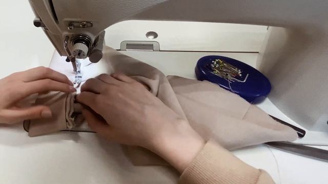 Как сшить женскую объемную куртку из футера трехнитки с начесом смотреть онлайн