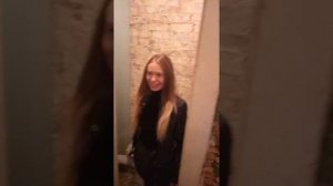 Веселая Клиентка  и Плиточник