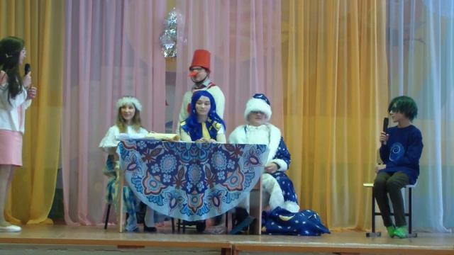 Спектакль "Новогодний съезд чудес"(Земля Королей, КриминАрт) смотреть онлайн