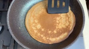 Блинный торт. Торт из блинов со сгущёнкой.
