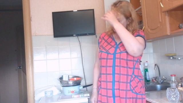 Пеку блины и шью красивую падушку смотреть онлайн