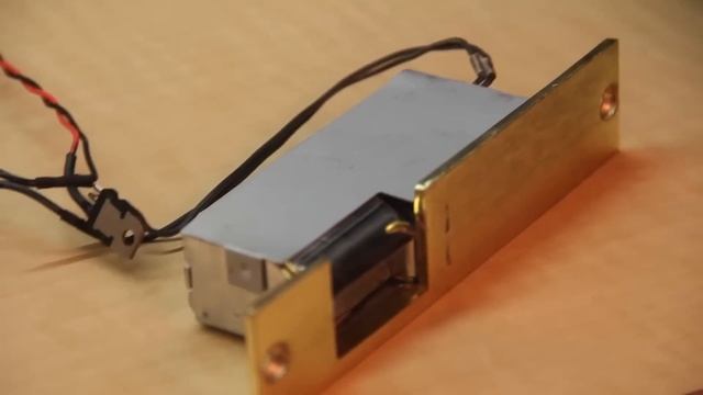 LibeTech - QR code-based Door Lock System смотреть онлайн