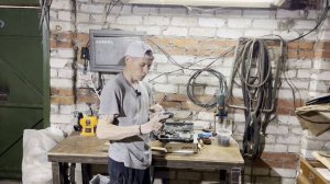 Ни о чем и обо всём! Обзор заточного станка, шуруповерта Зубр и шуруповерта Интерскол!