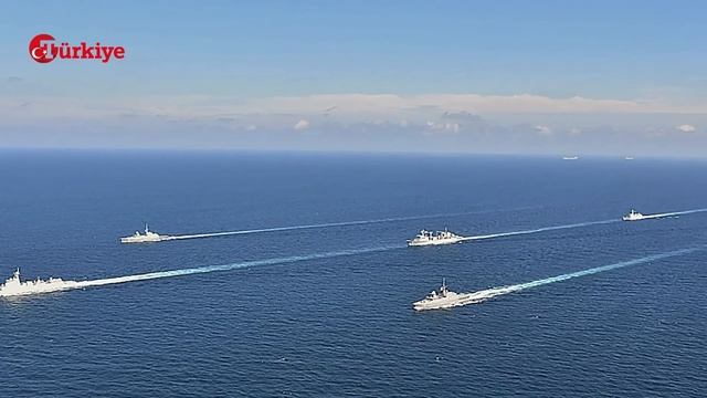 Çin’den ABD’ye Gözdağı! 6 Savaş Gemisiyle Orta Doğu'ya Çıkarma Yaptı – Türkiye Gazetesi смотреть онлайн