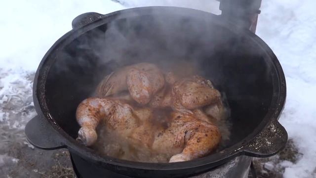 ШАШЛЫК ИЗ ЦЕЛОЙ КУРИЦЫ НА УГЛЯХ В КАЗАНЕ