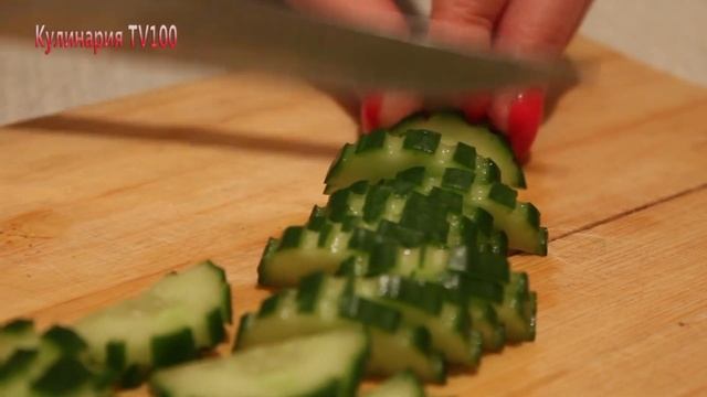 Kак сделать из огурца цветок смотреть онлайн