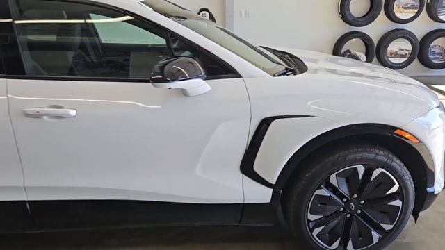 2024 Chevrolet Blazer EV RS смотреть онлайн