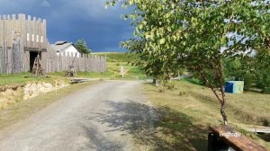 ΠΠ°ΡΠΊ ΠΠ·ΡΠΌΡΡΠ΄Π½Π°Ρ ΠΠΎΠ»ΠΈΠ½Π° Π² Π£ΡΡΡΡΠΈΠΉΡΠΊΠ΅