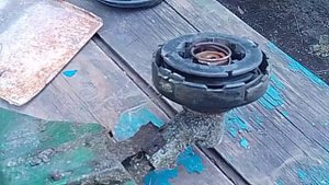 Тросик вместо лески на триммер,заварил кончики.