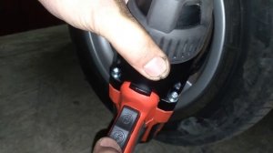 Електричний ударний гайковерт YATO YT-82021