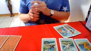 ОНЛАЙН ГАДАНИЕ. ЕСТЬ ЛИ У НЕГО ДРУГАЯ?