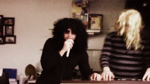 Дитер Болен болен волосами!