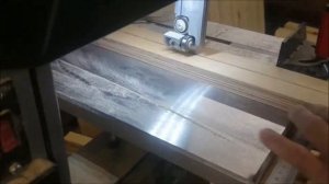 Журнальный столик из фанерных обрезков