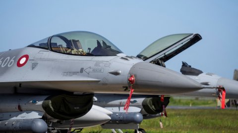 Баснословная сумма: во сколько Западу обойдется передача Украине F-16