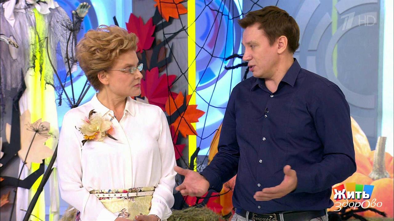 Болезни, которые приходят к вам ночью. Жить здорово! Фрагмент выпуска от 31.10.2018