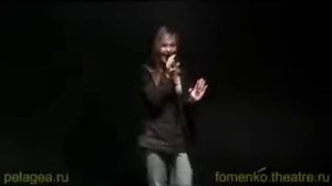 Pelageya (Пелагея) sings the "Diva Dance" from the Fifth Element