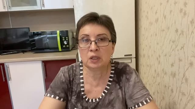 КАКИЕ ПРОДУКТЫ МОЖНО ЗАМОРАЖИВАТЬ / РЕАЛЬНАЯ ЖИЗНЬ В РОССИИ смотреть онлайн